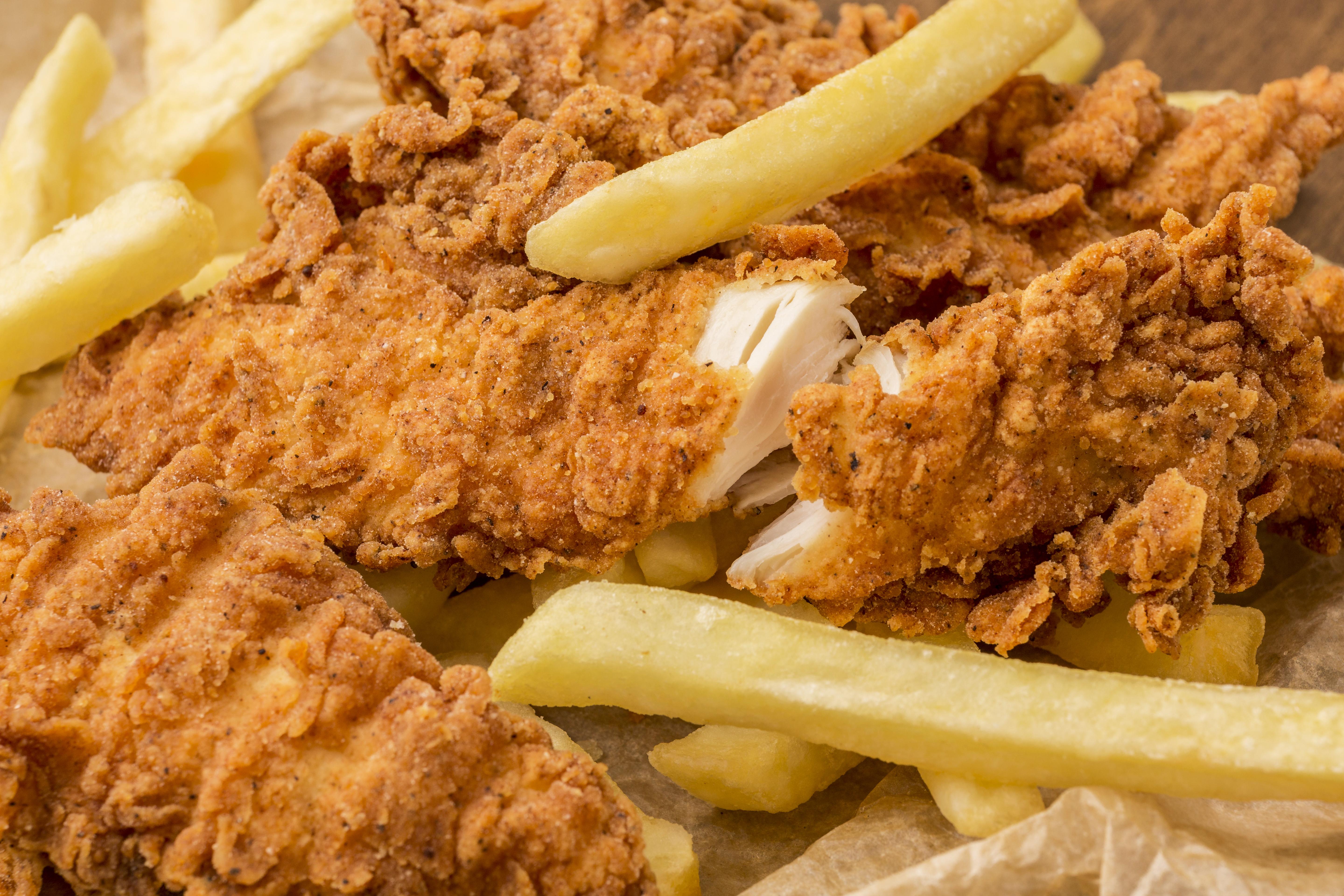 close-up-fried-chicken-fries